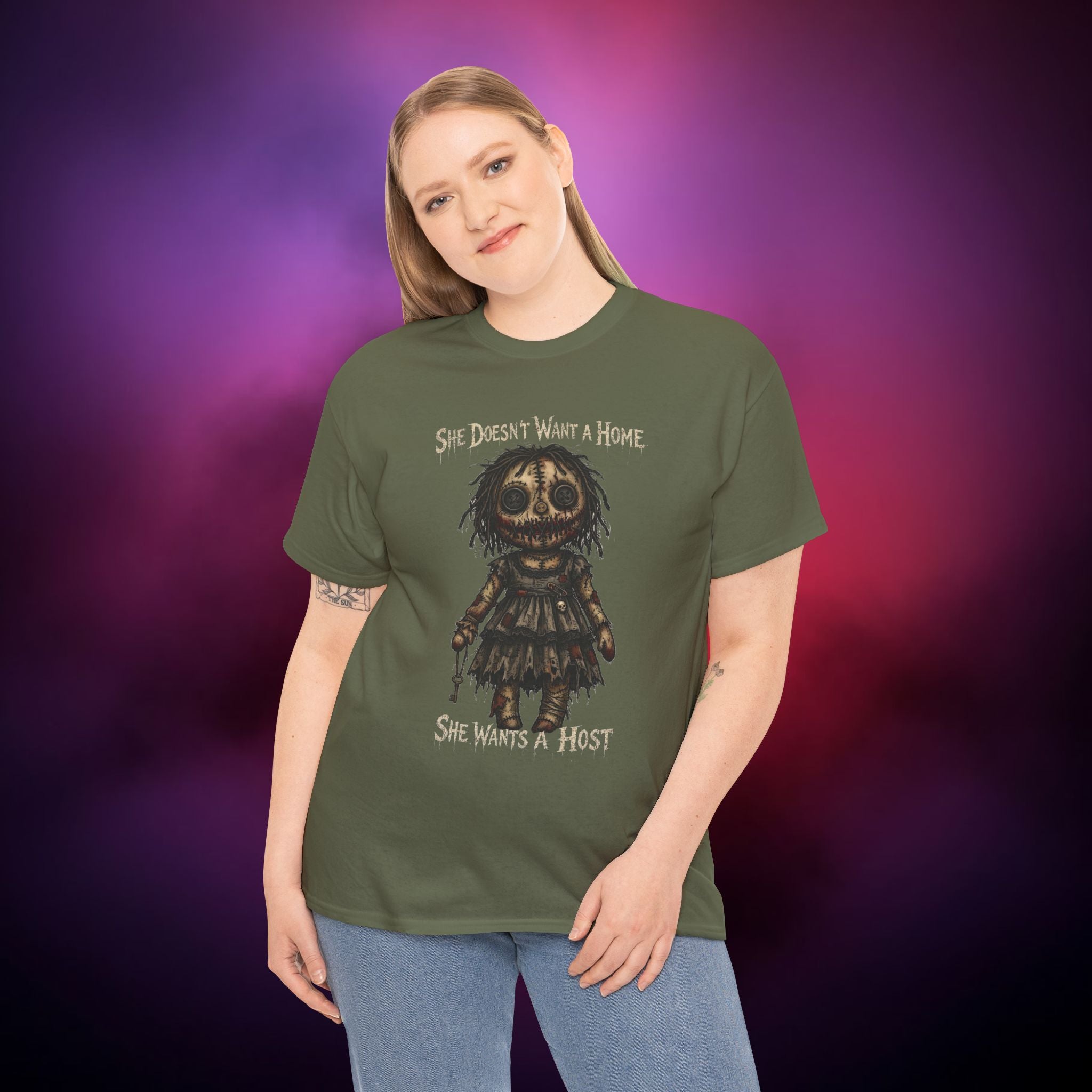 She Wants a Host Horror T‑Shirt – Creepy Possessed Doll Nightmare