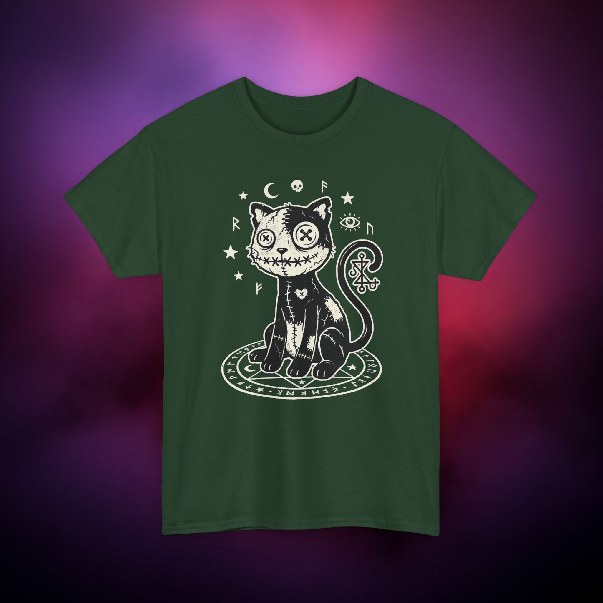 Occult Cat T‑Shirt – Cute Creepy Witch Familiar | Vintage Gothic Horror Tee