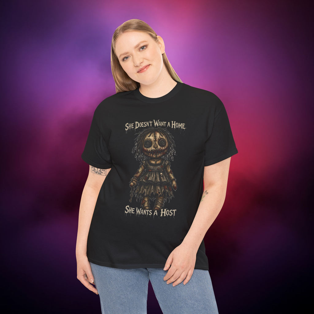 She Wants a Host Horror T‑Shirt – Creepy Possessed Doll Nightmare